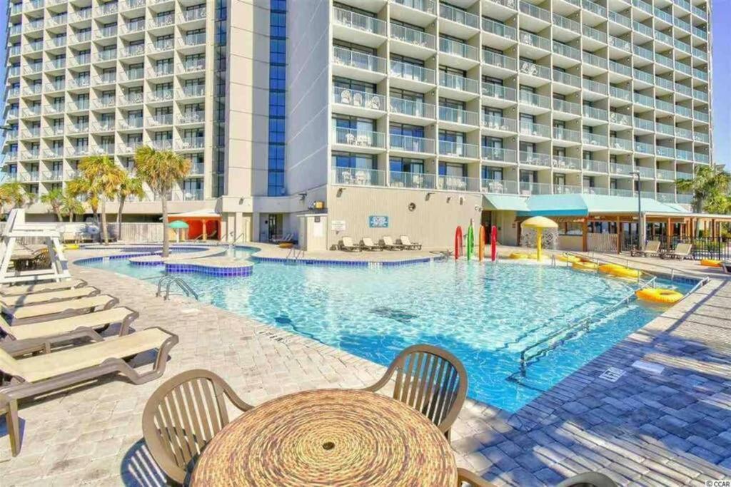 *Renovated Oceanfront Condo*Queen Beds*Pools*Hot Tubs*More*P220 Myrtle Beach Extérieur photo