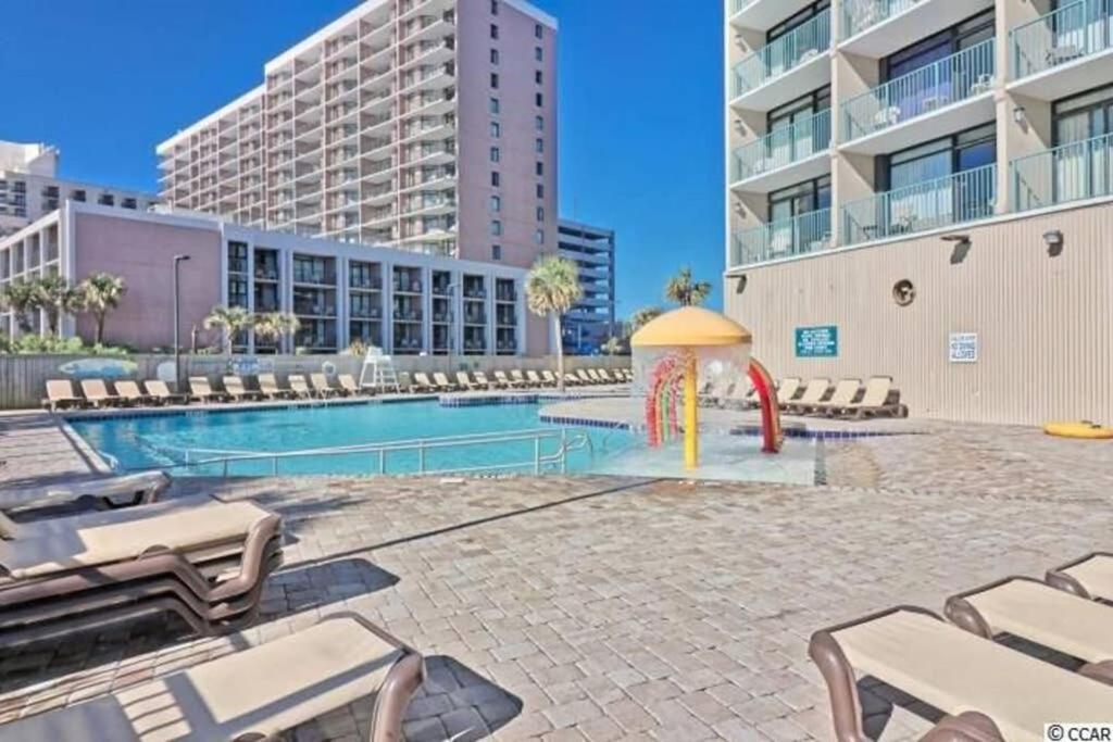 *Renovated Oceanfront Condo*Queen Beds*Pools*Hot Tubs*More*P220 Myrtle Beach Extérieur photo