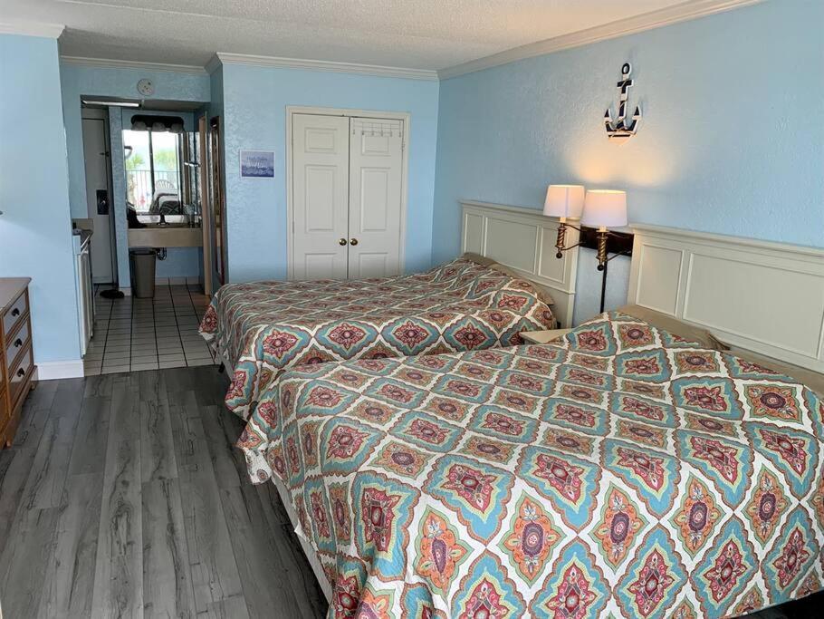 *Renovated Oceanfront Condo*Queen Beds*Pools*Hot Tubs*More*P220 Myrtle Beach Extérieur photo